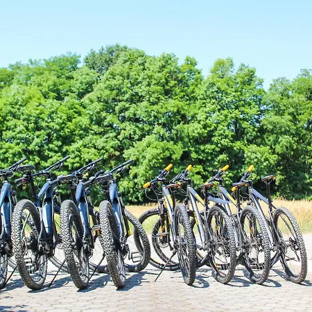 Hisa Pri Jezeru * Dobrovnik